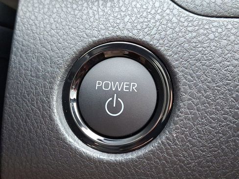 Used 2026 Toyota Camry SE image 21