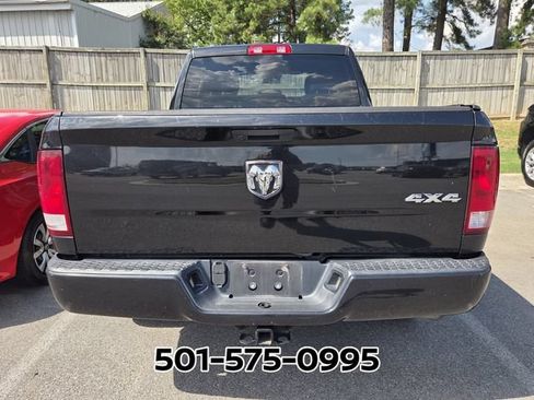 Used 2019 RAM 1500 Express w/ Express Value Package AWD/4WD image 3