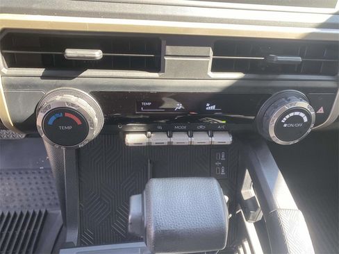 Used 2024 Toyota Tacoma SR image 27