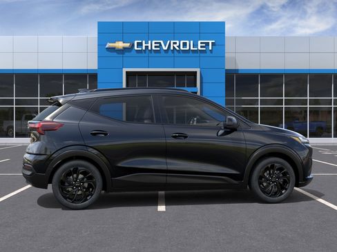 New 2027 Chevrolet Bolt RS w/ Technology Package FWD image 5