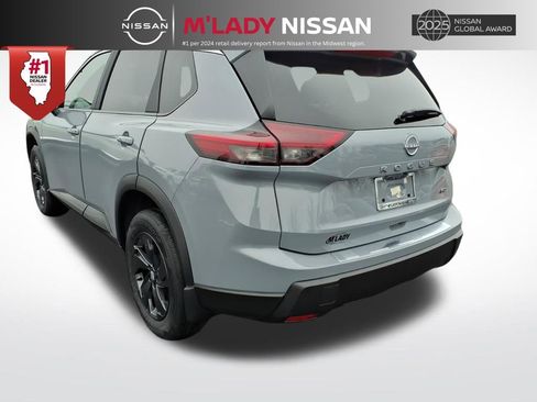 New 2026 Nissan Rogue SV image 5