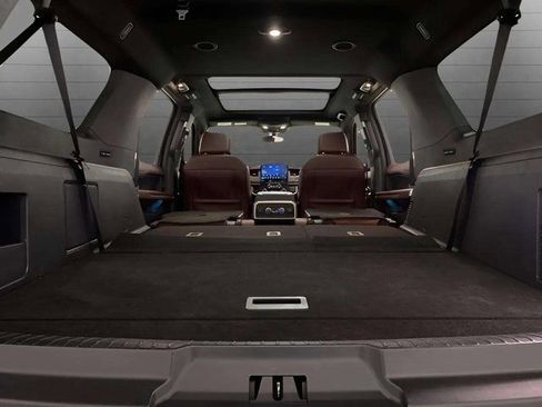 Used 2024 Ford Expedition Max Limited image 73