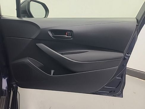 Used 2023 Toyota Corolla LE w/ Carpet Mat Package (TMS) image 13