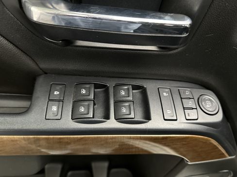 Used 2016 Chevrolet Silverado 1500 LTZ w/ Sport Package AWD/4WD image 21