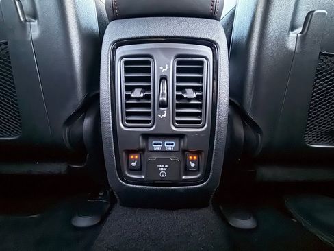 Used 2024 Dodge Durango R/T image 30