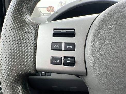 Used 2018 Nissan Frontier SV image 23