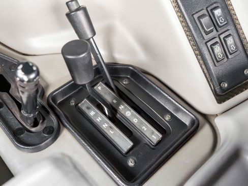 Used 2000 HUMMER H1 4-Door Open Top image 23