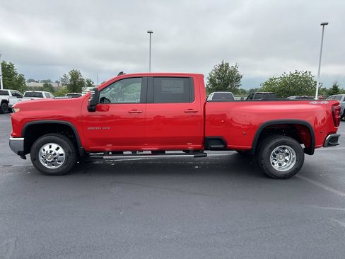 New 2026 Chevrolet Silverado 3500 LT AWD/4WD image 4