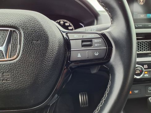 Used 2023 Honda Civic Sport image 16