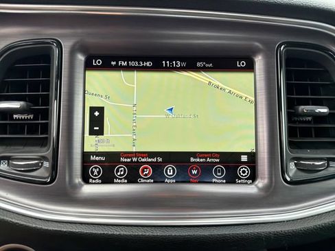 Used 2017 Dodge Challenger R/T RWD image 11