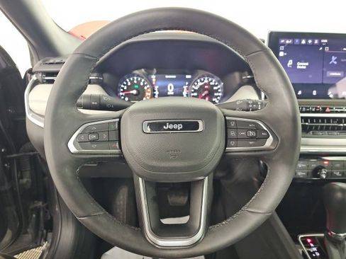 Certified 2024 Jeep Compass Limited image 14