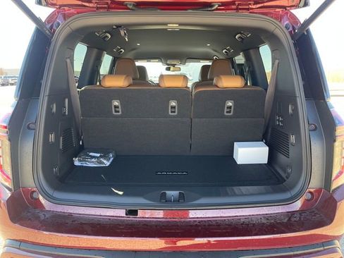 New 2025 Nissan Armada SL w/ Captain's Chari Seat Package image 24
