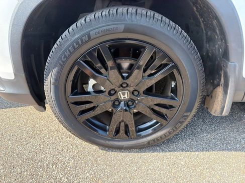 Used 2022 Honda Pilot Special Edition image 2