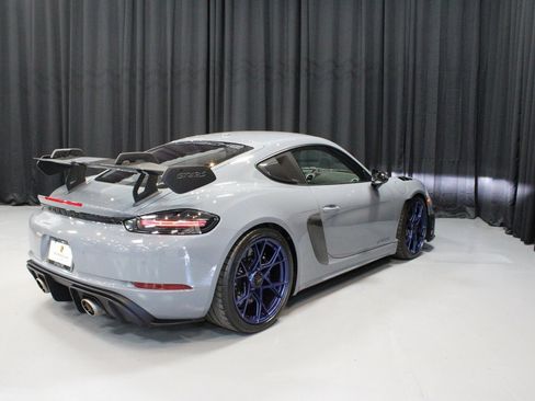 Certified 2025 Porsche 718 Cayman GT4 RS w/ Weissach Package image 7