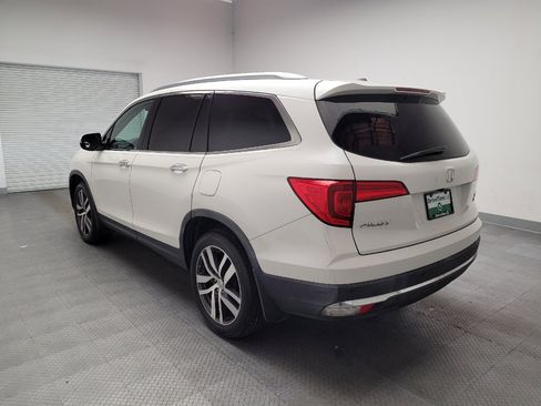 Used 2018 Honda Pilot Touring image 5