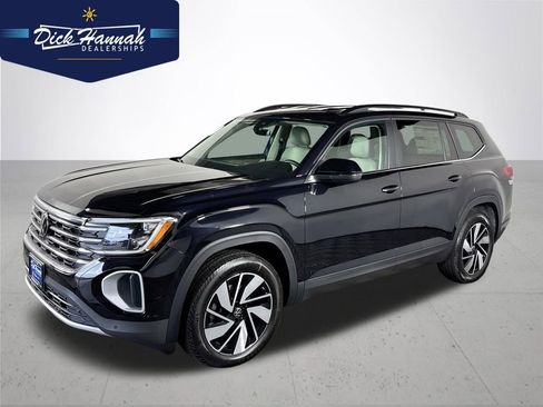 New 2025 Volkswagen Atlas SE image 1