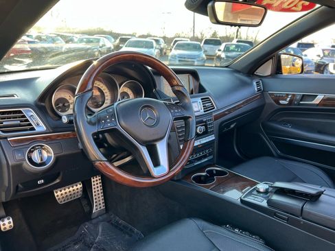 Used 2014 Mercedes-Benz E 550 Cabriolet w/ Premium 1 Package image 10