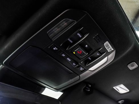 Used 2023 Toyota Highlander XSE FWD image 40