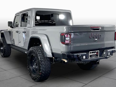 Used 2020 Jeep Gladiator Rubicon image 12