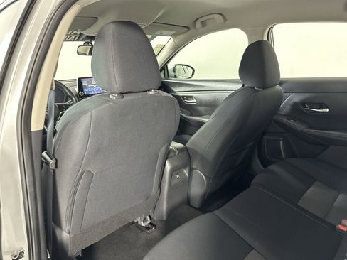 Used 2023 Nissan Sentra SV FWD image 23