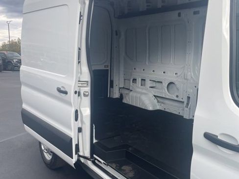 New 2026 Ford Transit 350 148 High Roof image 24