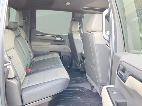 New 2026 Chevrolet Silverado 1500 ZR2 image 14