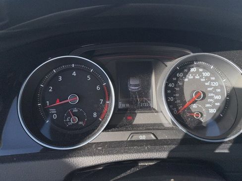 Used 2018 Volkswagen GTI SE w/ SE Leather Package image 5