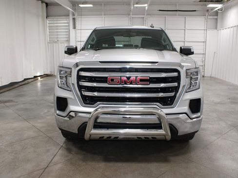 Used 2019 GMC Sierra 1500 SLE w/ SLE Value Package image 3
