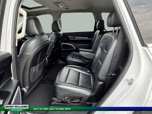 Used 2020 Kia Telluride S image 24