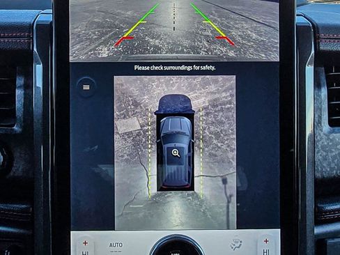 Used 2023 Ford Expedition Limited image 18