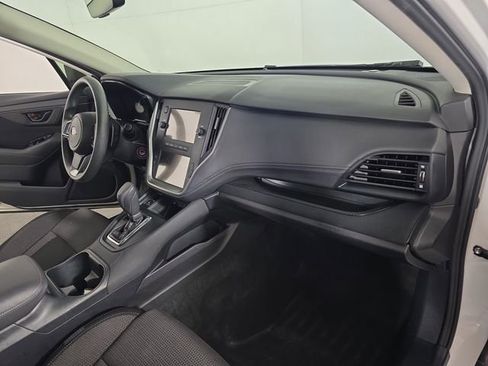 Used 2021 Subaru Outback AWD/4WD image 17