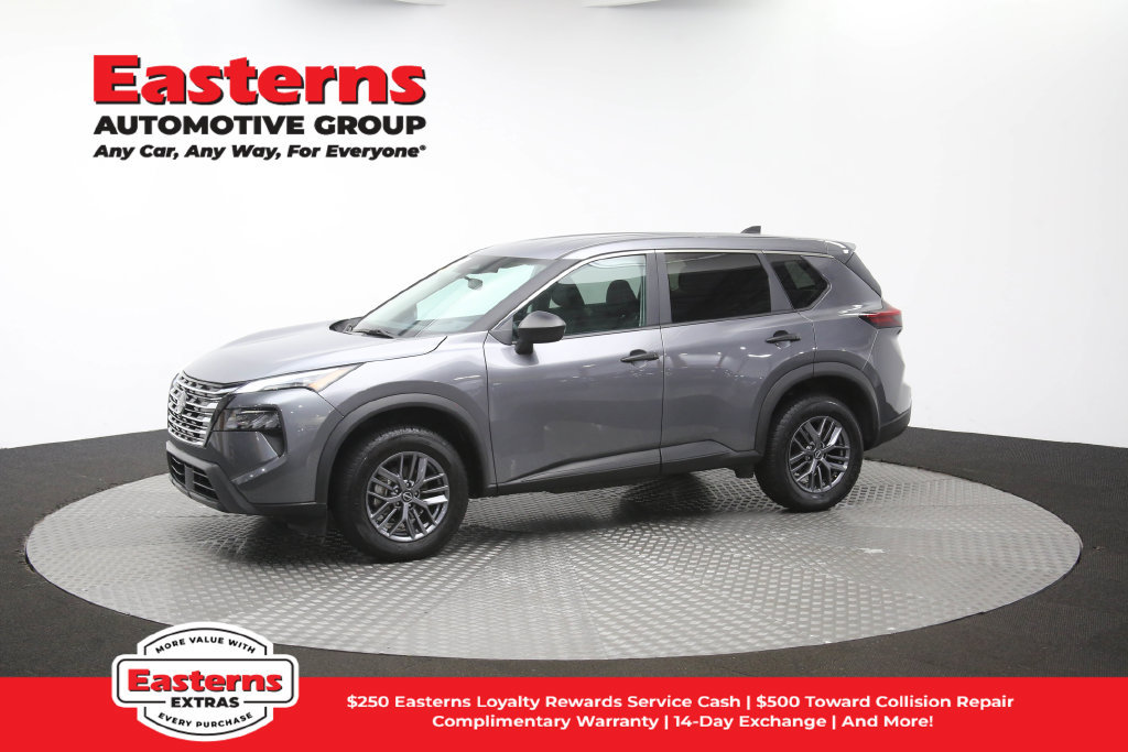 Used 2024 Nissan Rogue S AWD/4WD image 56