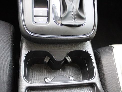 Used 2024 Honda CR-V EX image 39