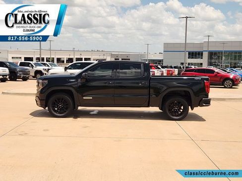 Used 2025 GMC Sierra 1500 Elevation AWD/4WD image 7