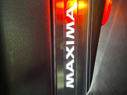 Used 2016 Nissan Maxima Platinum image 37