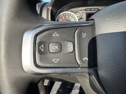 Certified 2025 RAM 2500 Big Horn AWD/4WD image 31