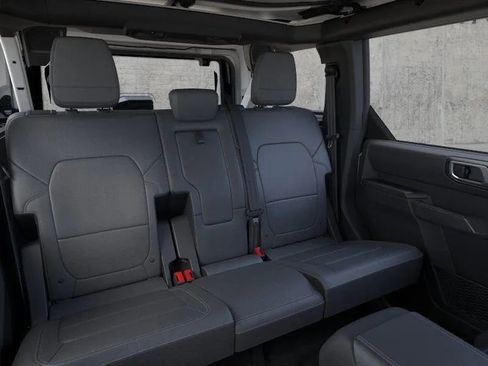 New 2026 Ford Bronco Outer Banks AWD/4WD image 11