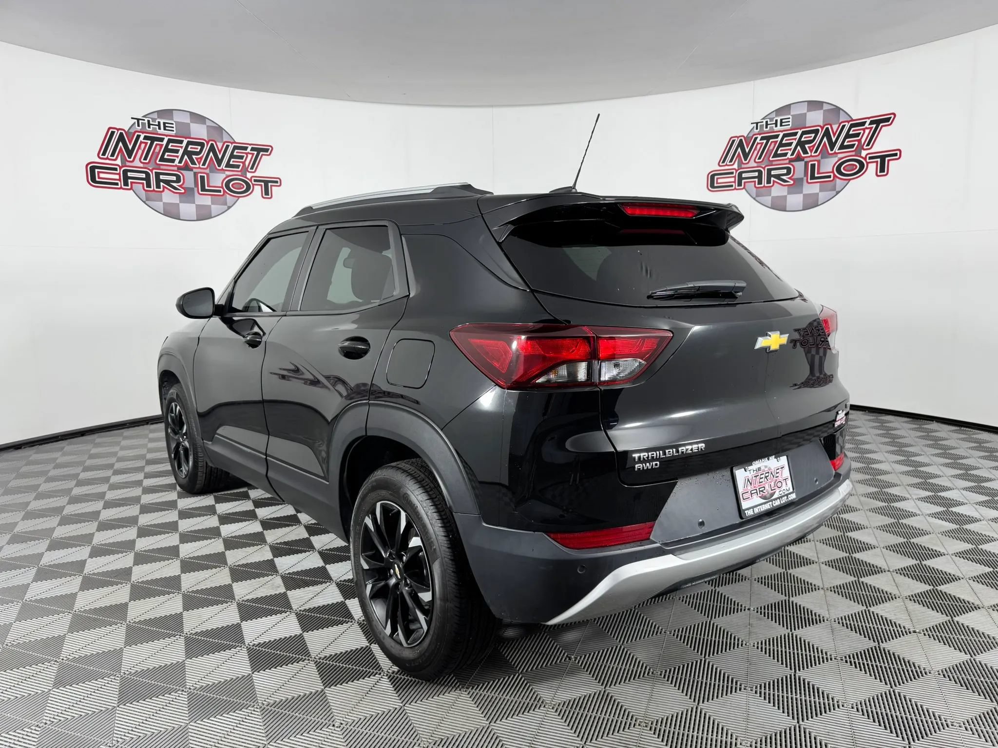 Used 2022 Chevrolet TrailBlazer LT w/ Convenience Package AWD/4WD image 5