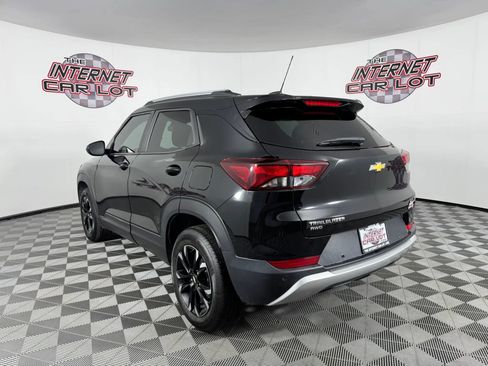 Used 2022 Chevrolet TrailBlazer LT w/ Convenience Package AWD/4WD image 5