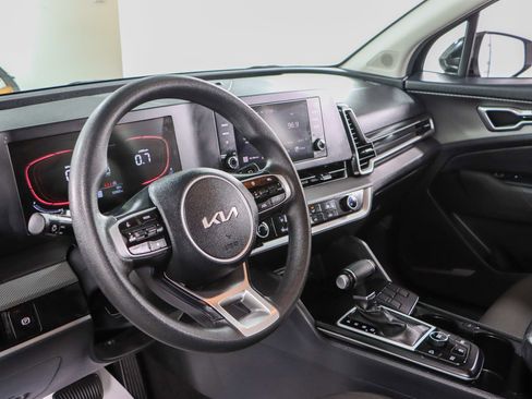 Used 2024 Kia Sportage LX image 22