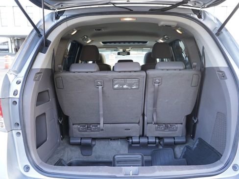 Used 2017 Honda Odyssey EX-L image 24