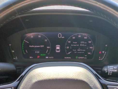 Used 2024 Honda Accord Touring image 10