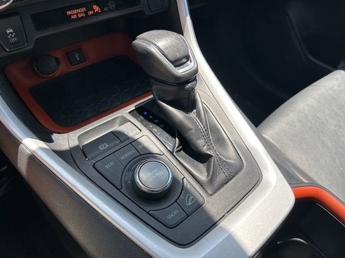 Used 2022 Toyota RAV4 Adventure image 30