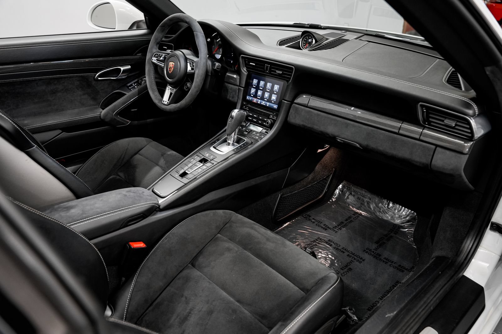 Used 2019 Porsche 911 Targa 4 GTS w/ GTS Interior Package AWD/4WD image 31