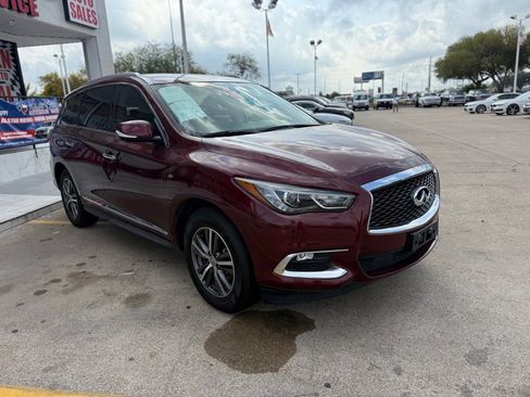 Used 2019 INFINITI QX60 Luxe w/ Essential Package image 4