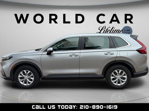 Used 2023 Honda CR-V LX image 11