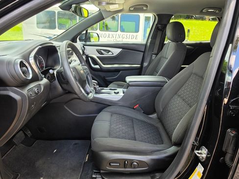 Used 2021 Chevrolet Blazer LT FWD image 8