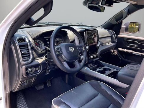 Used 2025 RAM 1500 Laramie w/ Sport Appearance Package AWD/4WD image 20