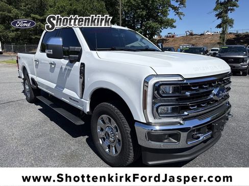 Used 2024 Ford F350 Lariat w/ Lariat Ultimate Package AWD/4WD image 1