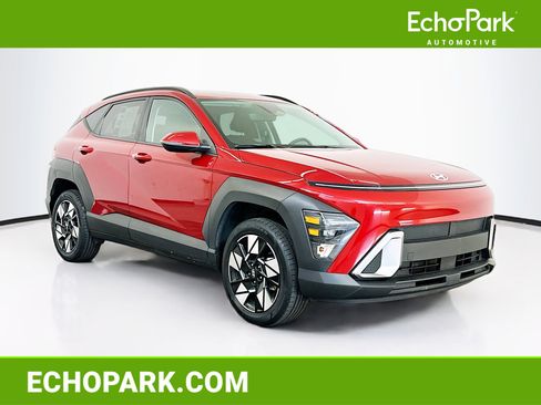 Used 2024 Hyundai Kona SEL image 1